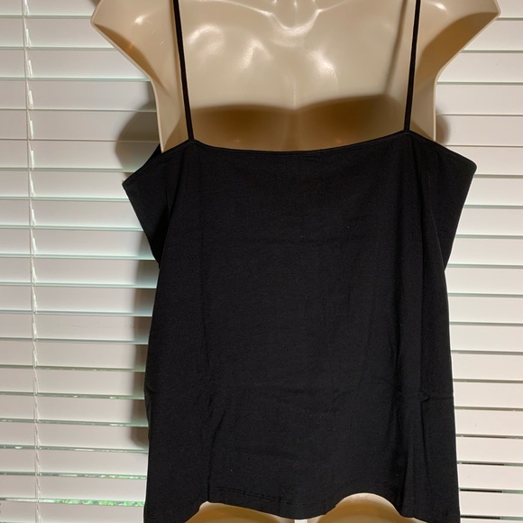 NWOT Bundle of 6 camisoles - Picture 8 of 16